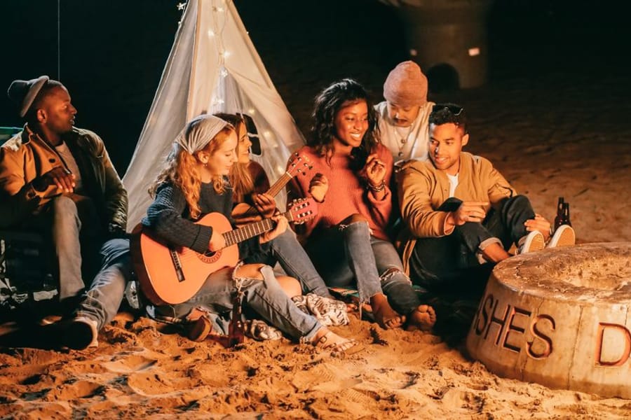 Beach Party on Speed Dial — a Beachin' Bob's beach setup